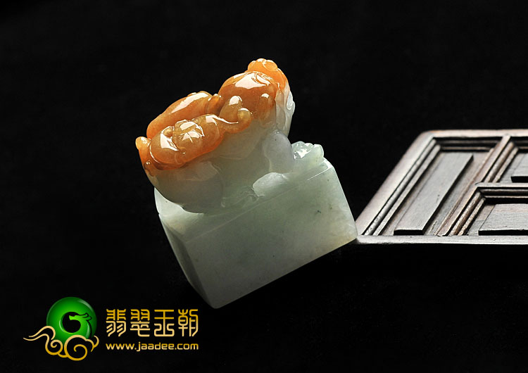 糯冰种红黄翡缅甸翡翠a货貔貅印章