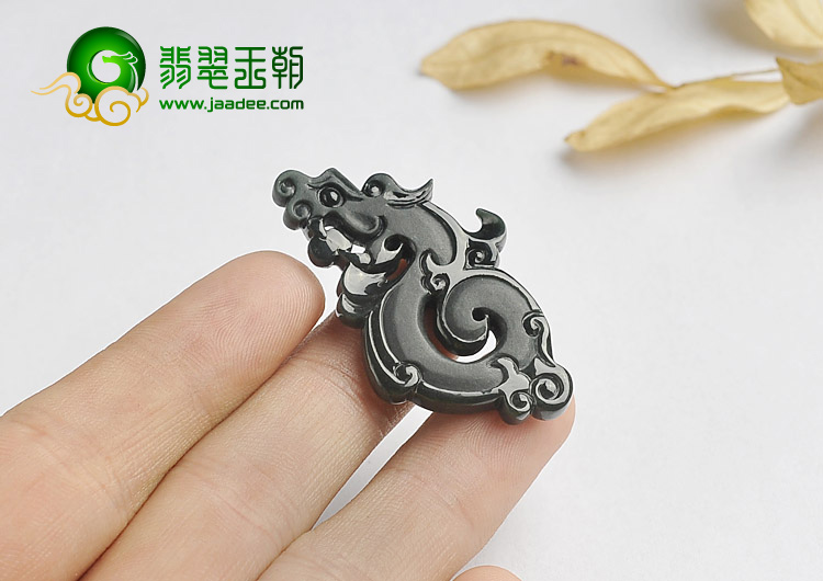 翠a货仿古龙牌挂件图片