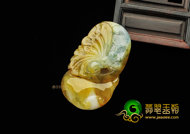 翡翠雕刻收藏和玉的保养和维修