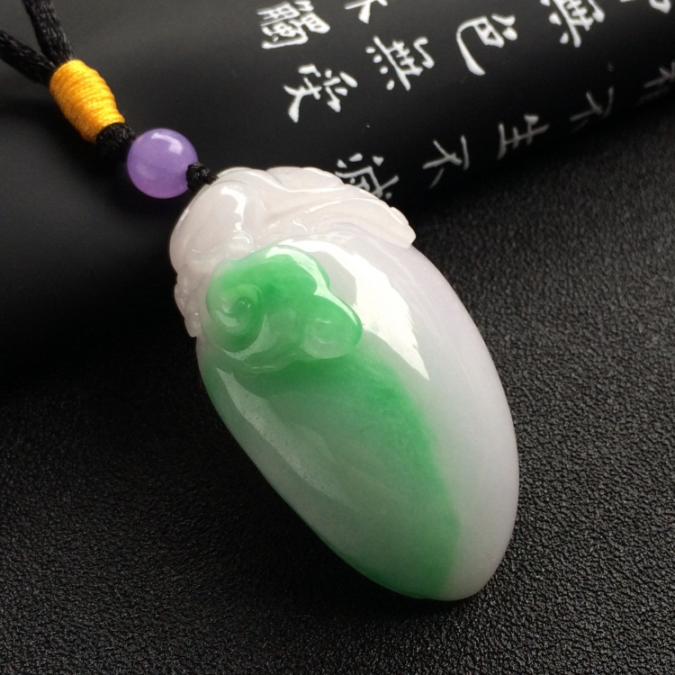 (超值推荐)糯冰种白底青寿桃挂件