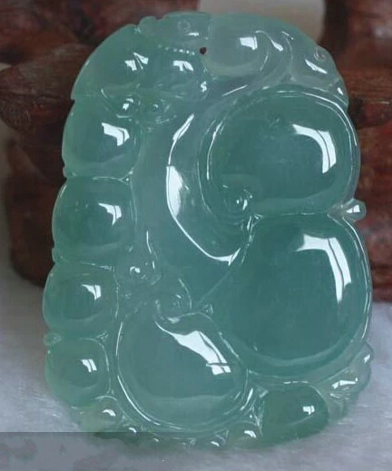 晴水翡翠是什么，谁来告诉我 - 翡翠收藏 - 翡翠王朝