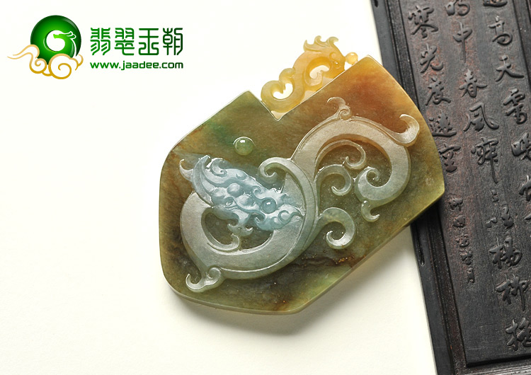 糯冰种青褐色缅甸翡翠a货仿古龙牌挂件
