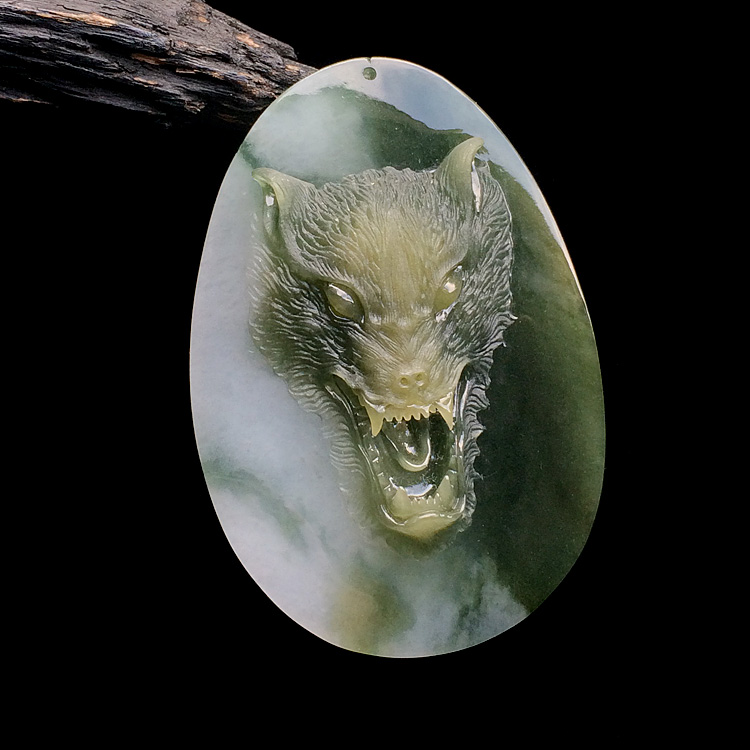 (超值推荐)糯冰种晴水褐黄翡狼首挂件