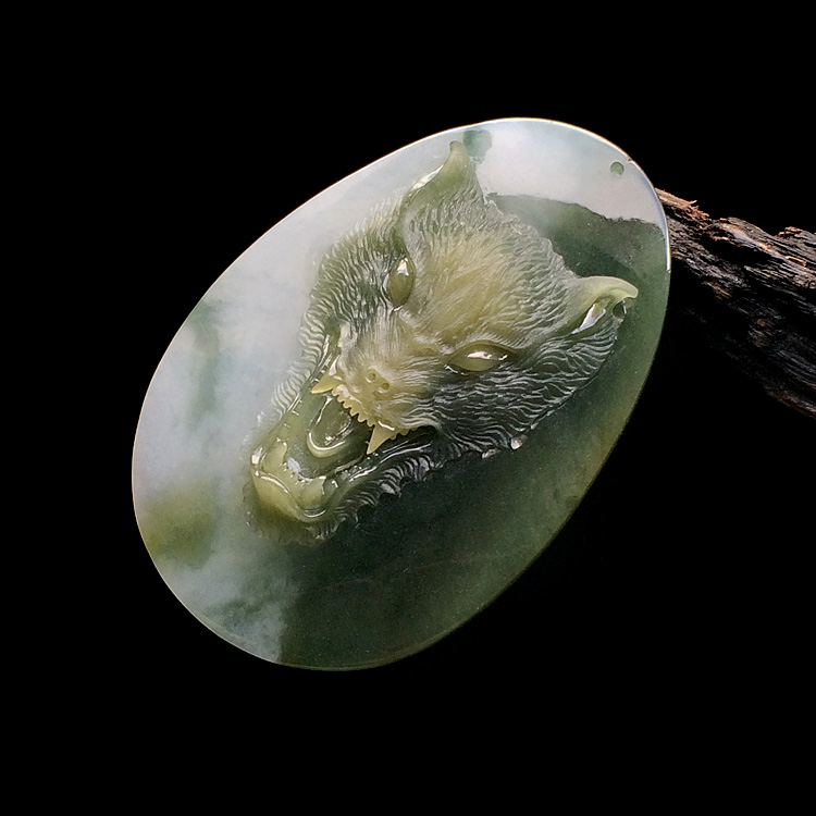 (超值推荐)糯冰种晴水褐黄翡狼首挂件