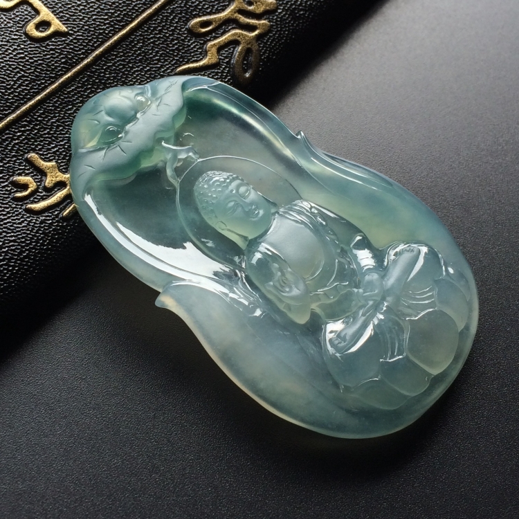 (超值推荐)冰种飘花大日如来挂件 - 人物 - 翡翠王朝