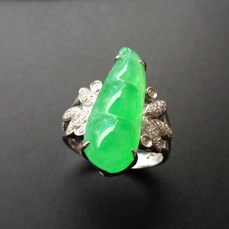 (超值推荐)冰种翠色镶白金钻石四季豆戒指 - 戒指 - 翡翠王朝