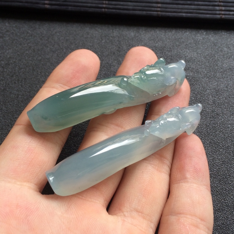 (超值推荐)糯冰种晴水/飘花凤钩挂件(一对) - 龙凤牌 - 翡翠王朝