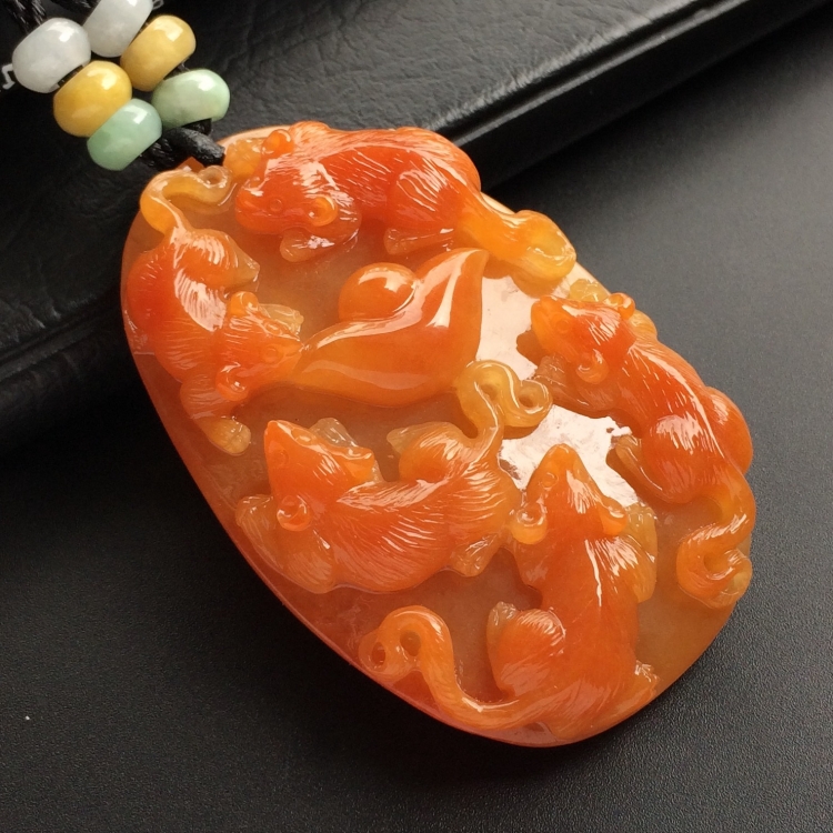 (超值推荐)糯冰种红黄翡五鼠运财挂件