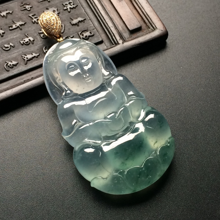 (超值推荐)冰玻种飘花观音挂件(金扣)