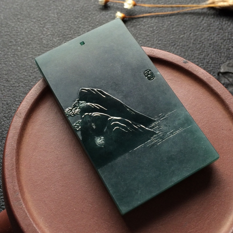 (超值推荐)糯冰种蓝水山水牌挂件