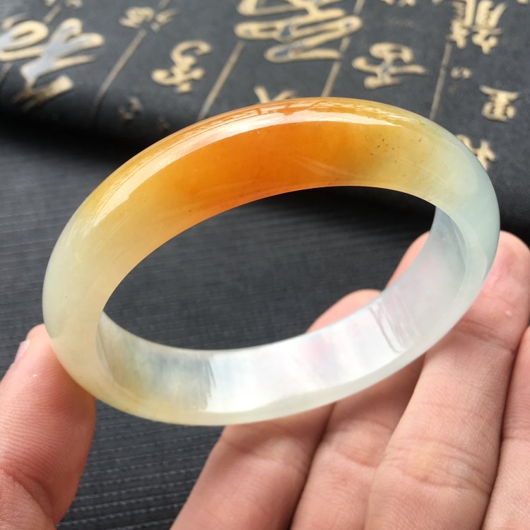 (超值推薦)冰種褐黃翡手鐲(56.3mm) - 扁條 - 翡翠王朝