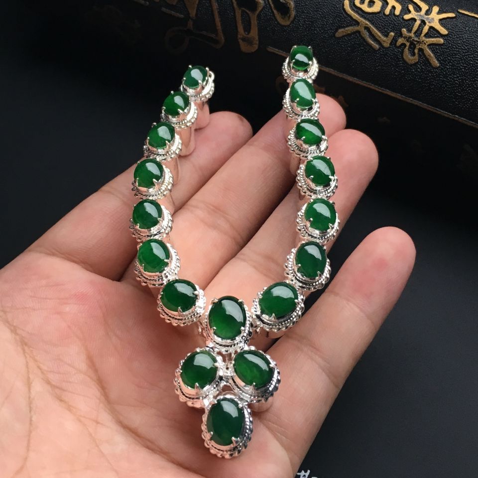 (超值推荐)冰种菠菜绿项链面 - 手链/项链面 - 翡翠王朝