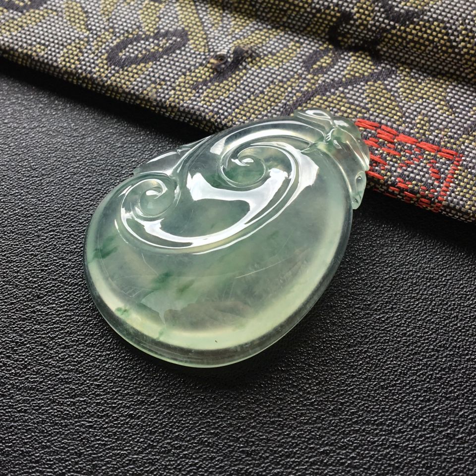 (超值推荐)冰种飘花如意挂件